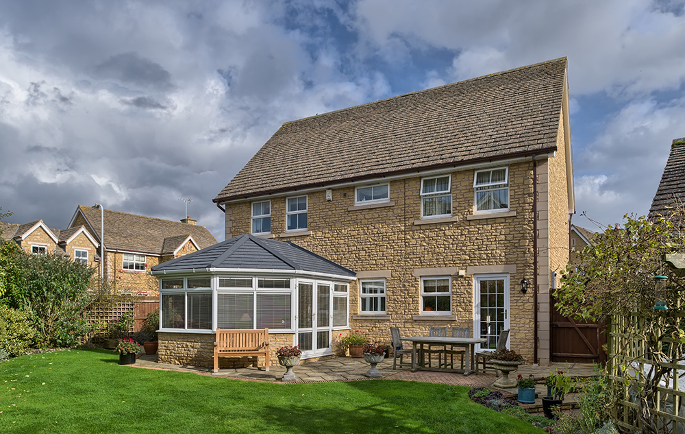 solid conservatory roof hemel hempstead style